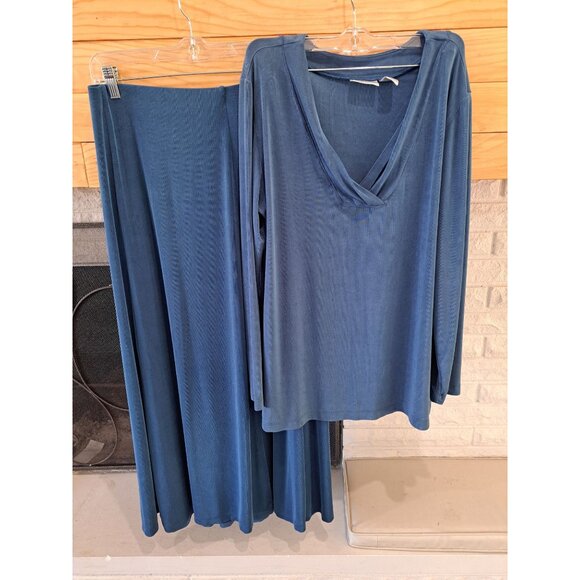Chicos Travelers Womens Two-Piece Set Size 3 large Blue Cowl Neck Top Maxi Skirt - Picture 1 of 8